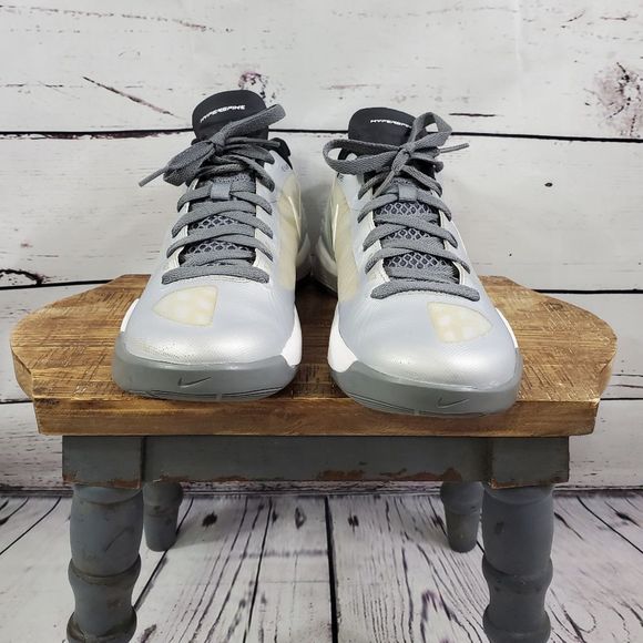 Nike Zoom Hyperspike Flywire Women's Volleyball Shoes 'Pure Platinum' Size 9 - Picture 3 of 8